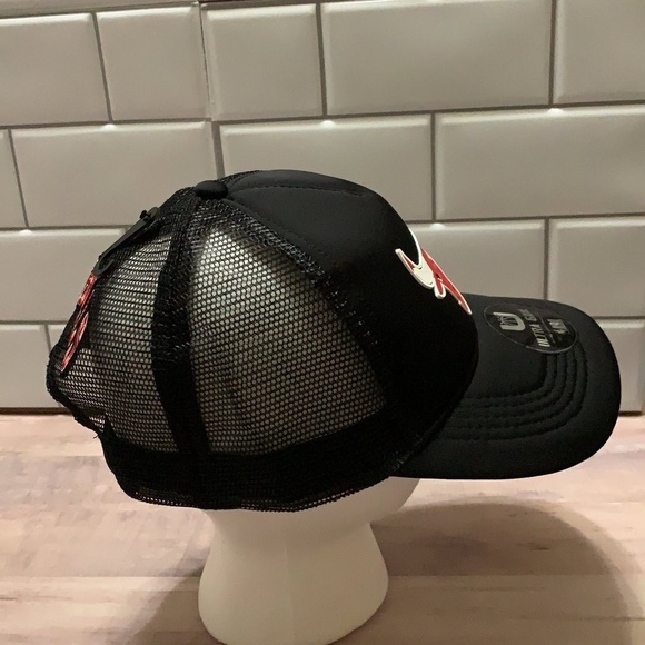 Chicago Bulls Ultra Game SnapBack Trucker Hat NWT - Picture 6 of 6